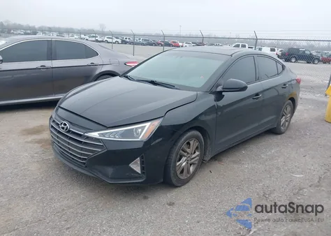 2019 Hyundai Elantra Value Edition z USA, uszkodzony, nr VIN 5NPD84LF2KH469792
